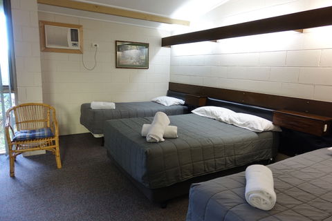 Coal Creek Motel - Mackay Tourism 3