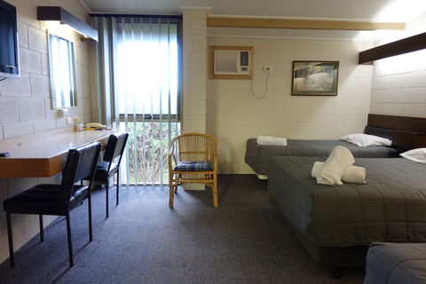 Coal Creek Motel - Mackay Tourism 2
