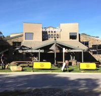 Hotel High Plains - Mackay Tourism