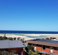 Blue Seas Holiday Villas - Mackay Tourism