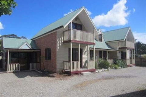 Kittys Place - Mackay Tourism 1