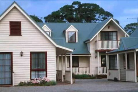 Kittys Place - Mackay Tourism 0