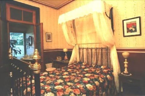 Sirens Bed & Breakfast - Mackay Tourism 7