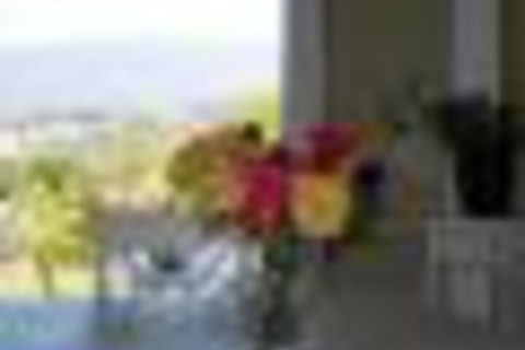 Eagles View Bed & Breakfast - Mackay Tourism 6