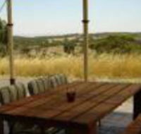 Clare View Accommodation - Mackay Tourism