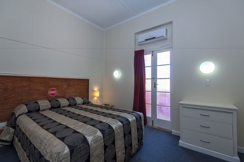 North Gregory Hotel - Mackay Tourism 5