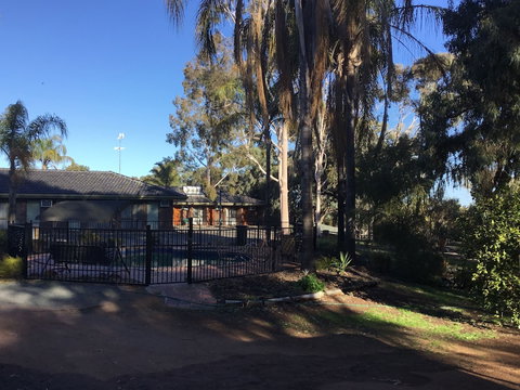 Two Rivers Motel - Mackay Tourism 1