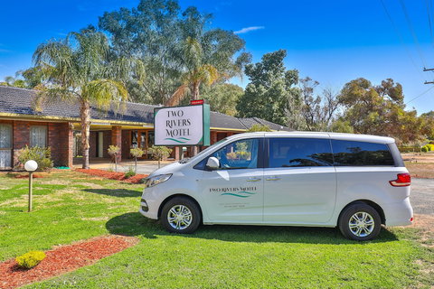 Two Rivers Motel - Mackay Tourism 2