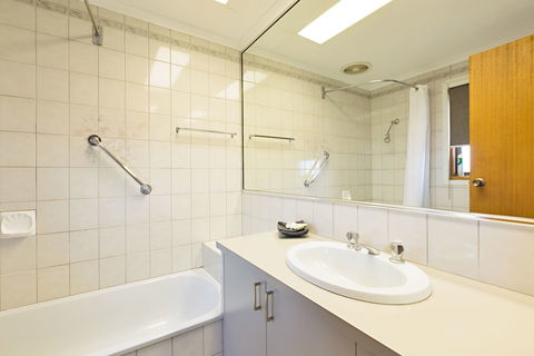 Statesman Motor Inn - Mackay Tourism 5