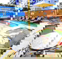 Sails Luxury Apartments Forster - Mackay Tourism