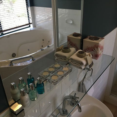 Island Brook Estate - Mackay Tourism 6