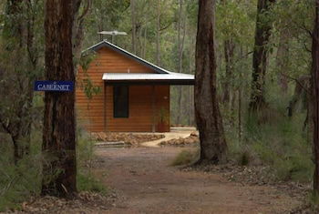 Island Brook Estate - Mackay Tourism 4