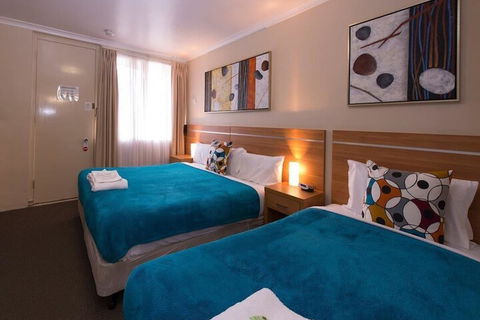 3 Sisters Motel - Mackay Tourism 4