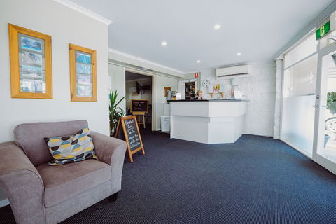 Artesian Spa Motel - Mackay Tourism 5