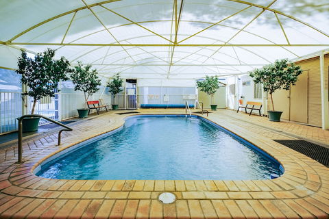 Artesian Spa Motel - Mackay Tourism 3
