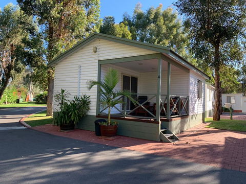 Mandurah Caravan & Tourist Park - Mackay Tourism 2