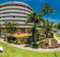 DoubleTree by Hilton Hotel Cairns - Mackay Tourism
