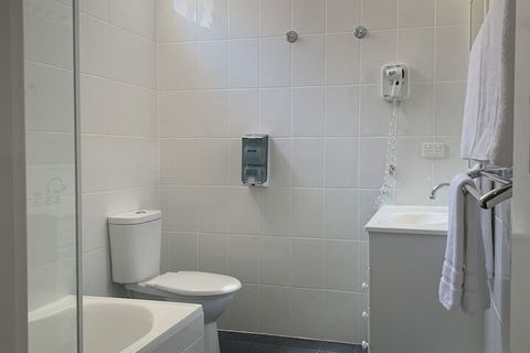 Ashton Motel - Mackay Tourism 3