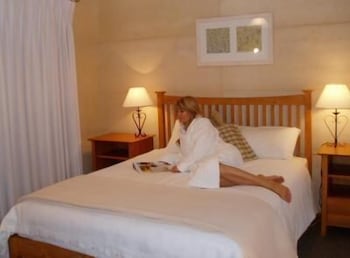 Big Brook Cottages - Mackay Tourism 2