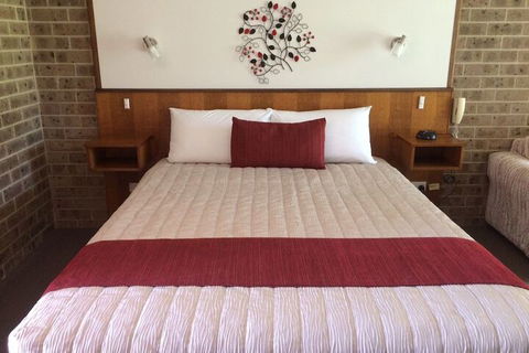 Idlewilde Town & Country Motor Inn - Mackay Tourism 7