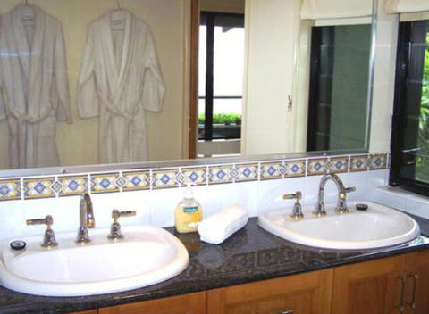 At Remingtons Private Cottages & Lodge - Mackay Tourism 2