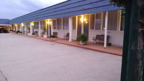 City Park Motel & Apartments - Mackay Tourism 1
