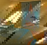 Leura Lady - Mackay Tourism