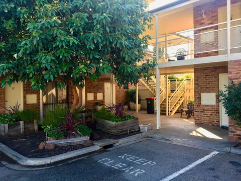 Paddle Wheel Motel - Mackay Tourism 0