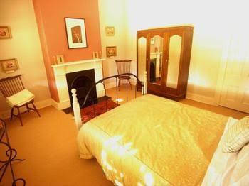 Cromwell House - Mackay Tourism 0