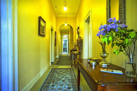 Cromwell House - Mackay Tourism 5