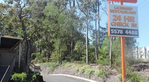 Town & Country Motel - Mackay Tourism 1