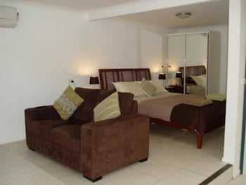 Hillcrest Guest House Cooktown - Mackay Tourism 6
