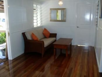 Hillcrest Guest House Cooktown - Mackay Tourism 0