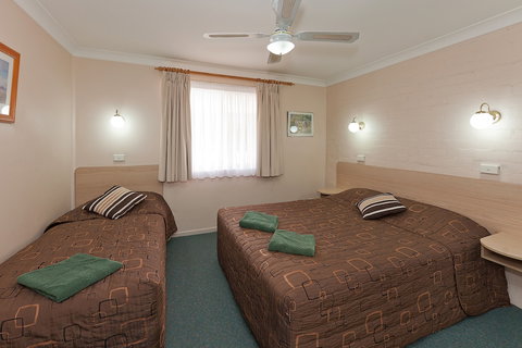 Abraham Lincoln Motel - Mackay Tourism 2