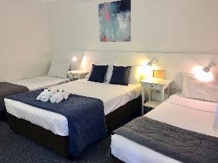 Blue Water Motel - Mackay Tourism 4