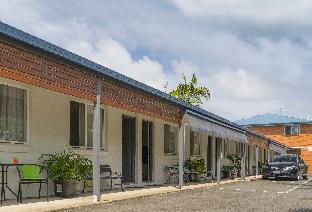 Blue Water Motel - Mackay Tourism 0