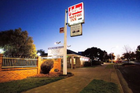 Golden Chain Aalana Motor Inn - Mackay Tourism 0