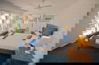Korora Bay Beach House - Mackay Tourism 1