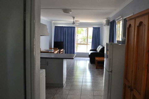 Palm Valley Motel And Self-contained Holiday Units - Mackay Tourism 6