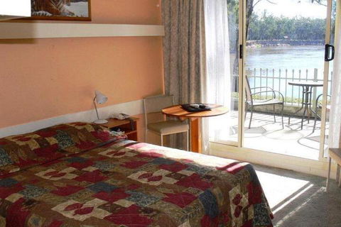 Riverview Motel Deniliquin - Mackay Tourism 5