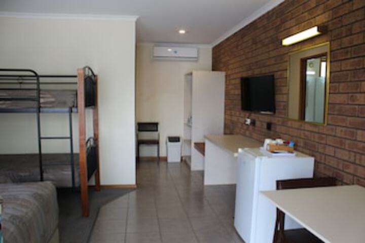 Bromley VIC Mackay Tourism