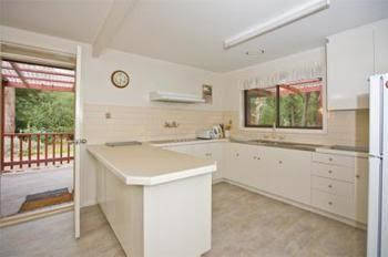 Kingsway Holiday Flats & Gariwerd House. - Mackay Tourism 5