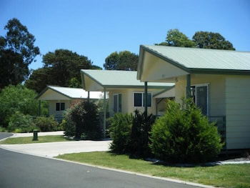 Pepper Tree Cabins - Mackay Tourism 0