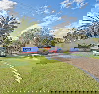 Acclaim Pine Grove Holiday Park - Mackay Tourism