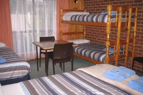 Orbost Country Road Motor Inn - Mackay Tourism 7