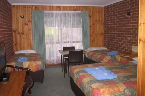 Orbost Country Road Motor Inn - Mackay Tourism 2