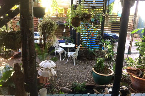 Coolum Dreams B & B - Mackay Tourism 1