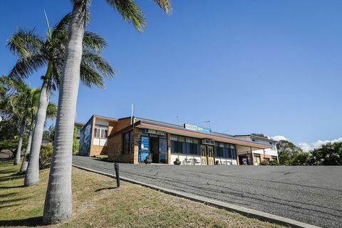 Harbour View Motel - Mackay Tourism 2