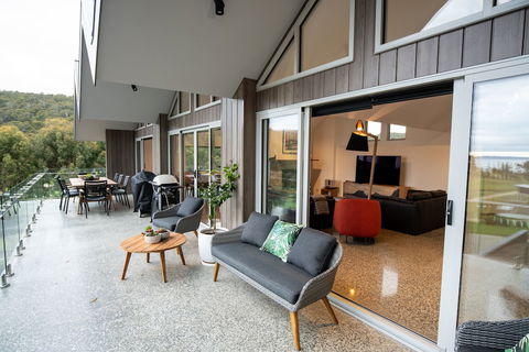 Adventure Bay Retreat - Mackay Tourism 2