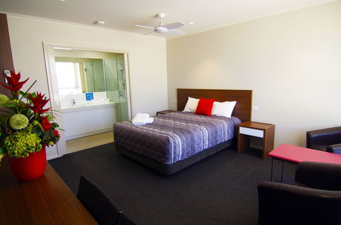 Jane Eliza Motor Inn - Mackay Tourism 6